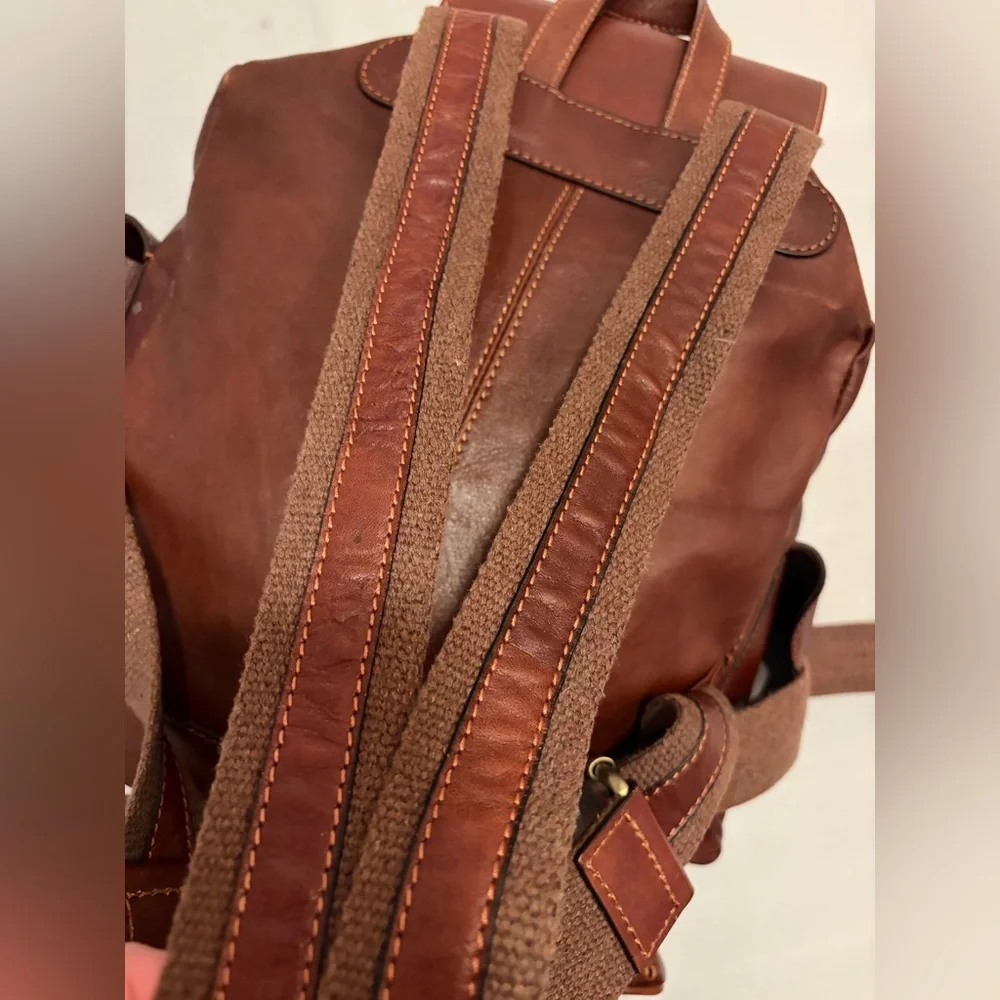 Old Angler Firenze Backpack Leather 3 Pockets Compartment Laptop Backpack